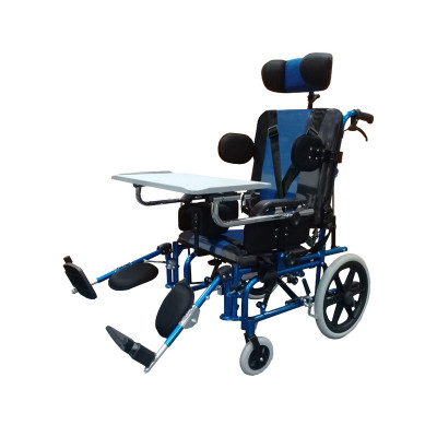 Silla de ruedas para cuadrapléjicos con mesa MARCA ABM MEDICAL CARE