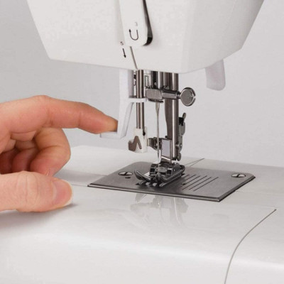 Maquina de coser de 23 puntas NOUVELLE MARCA SINGER